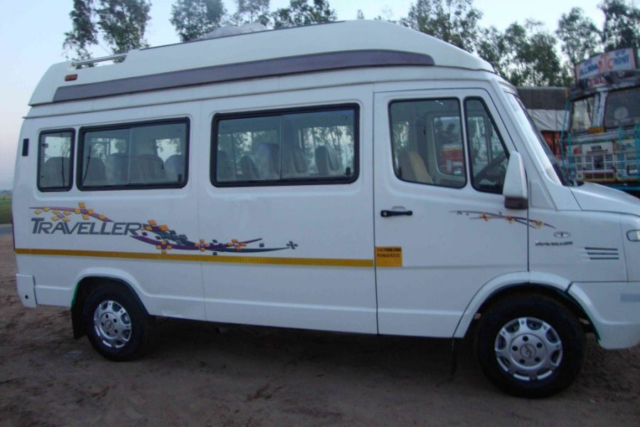 Delhi to Agra