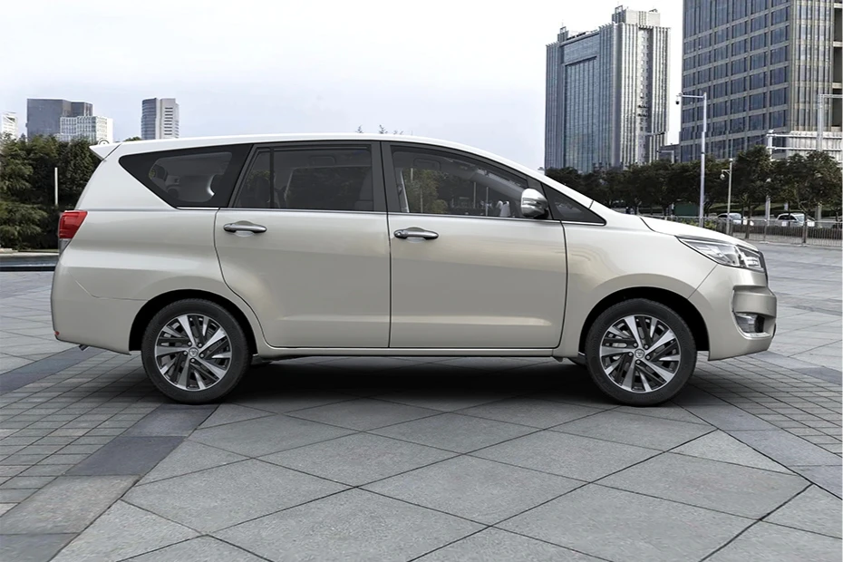 Innova Crysta 7-Seater